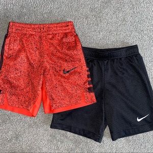 Nike: Boy’s Shorts (size: 5/6)